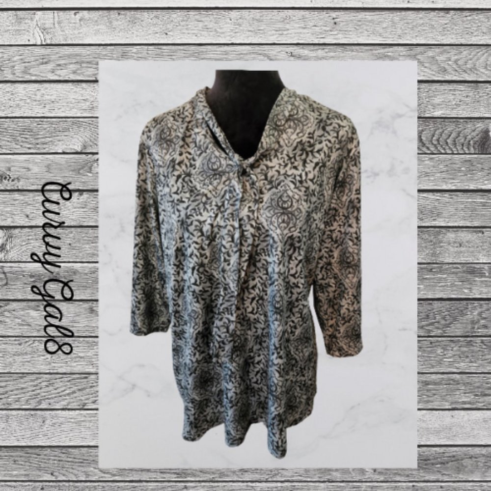 🔥 Last Chance 🔥 Untagged Blouse Vintage Y2K Green with Floral Design 1X y2k